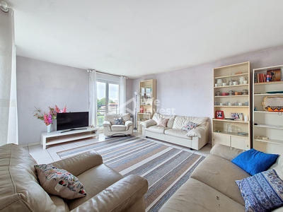 Appartement - 84 m² - 4 pièces