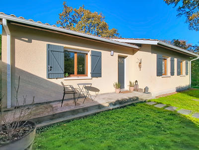 Maison - 90 m² - 5 pièces