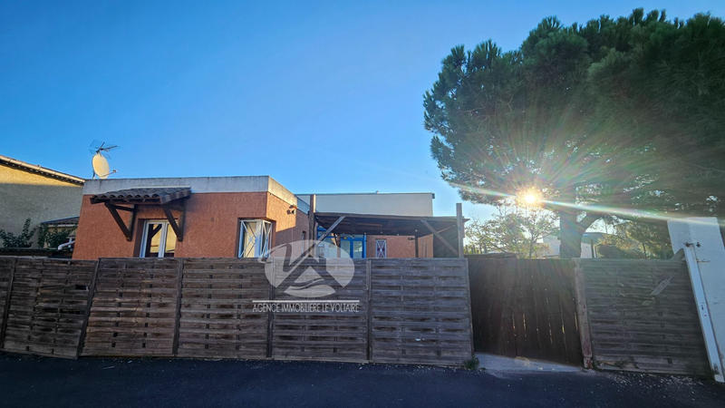 Propriété - 565 m²