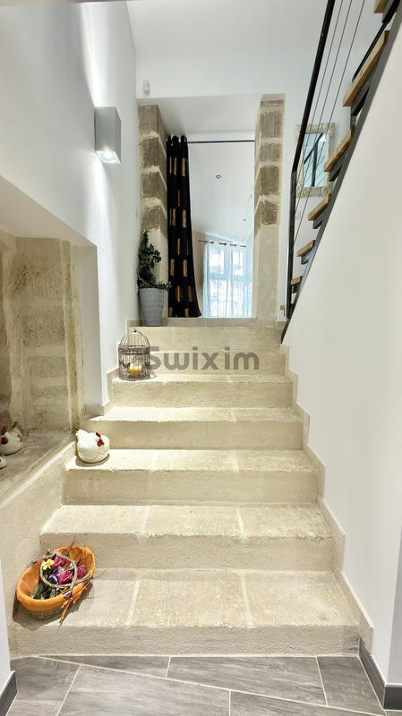 Maison de village - 180 m² - 8 pièces