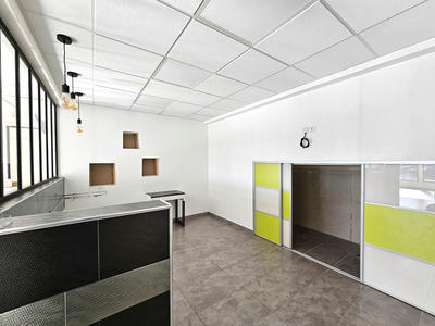 Local commercial - 230 m²
