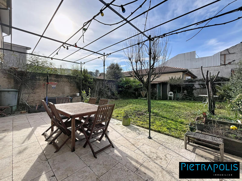 Maison - 122 m² - 5 pièces