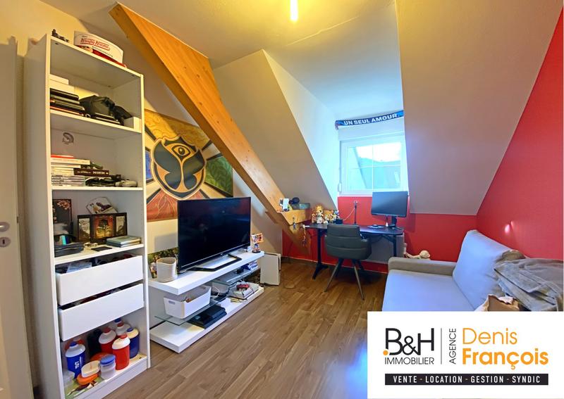 Appartement - 90 m² - 4 pièces