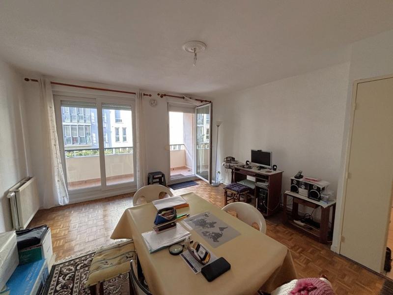 Appartement - 76 m² - 4 pièces