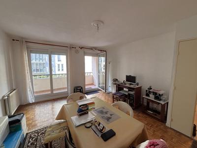 Appartement - 76 m² - 4 pièces