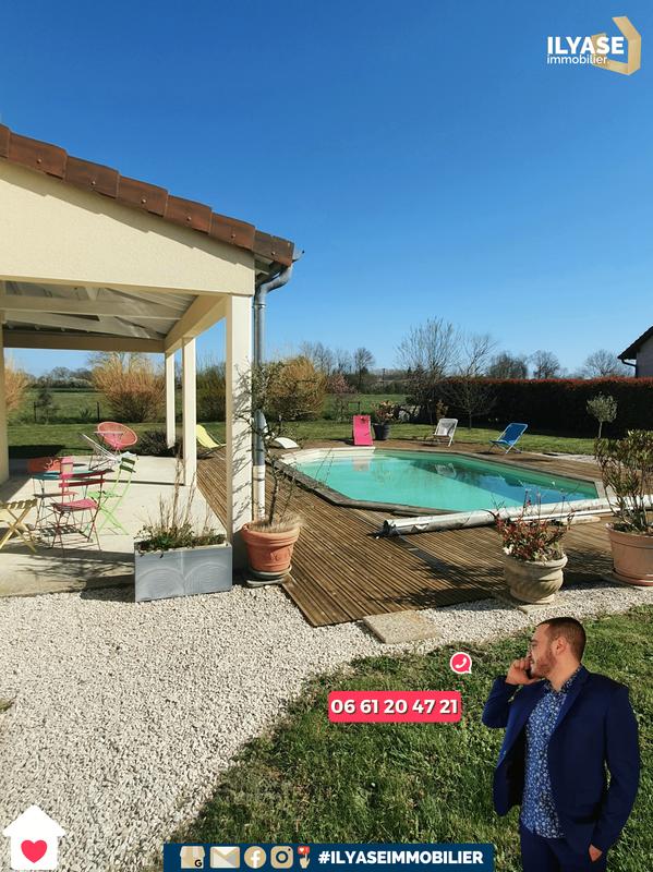 Maison - 143 m² - 8 pièces