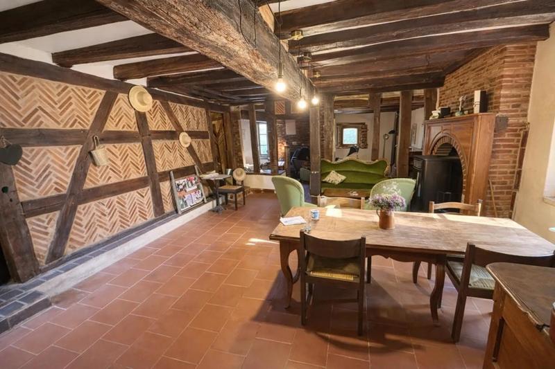 Maison - 150 m² - 5 pièces