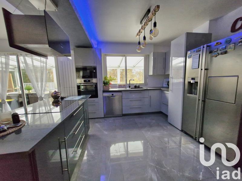 Maison - 152 m² - 7 pièces