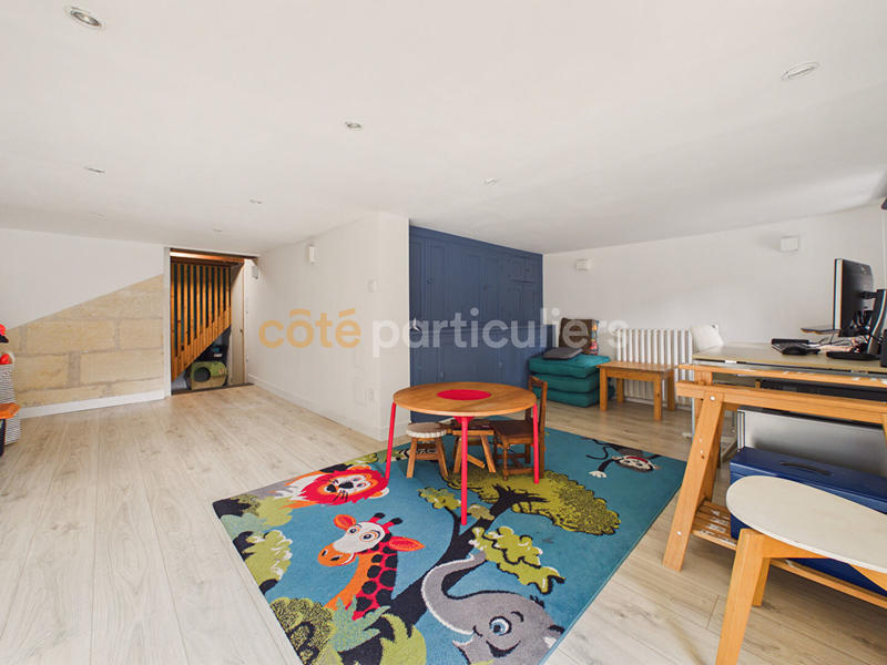 Maison - 157 m² - 6 pièces