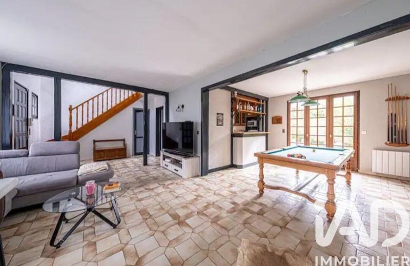 Maison - 136 m² - 5 pièces