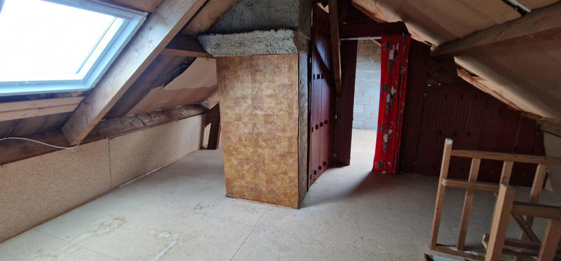 Maison - 84 m² - 4 pièces