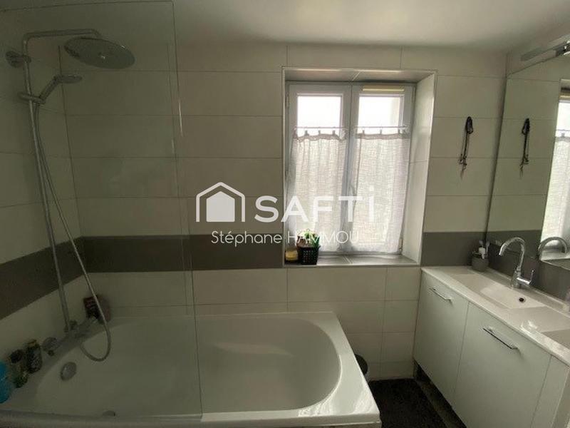 Maison - 88 m² - 6 pièces