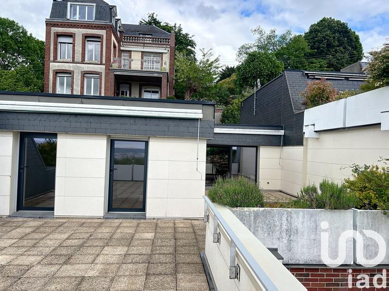 Appartement - 104 m² - 4 pièces