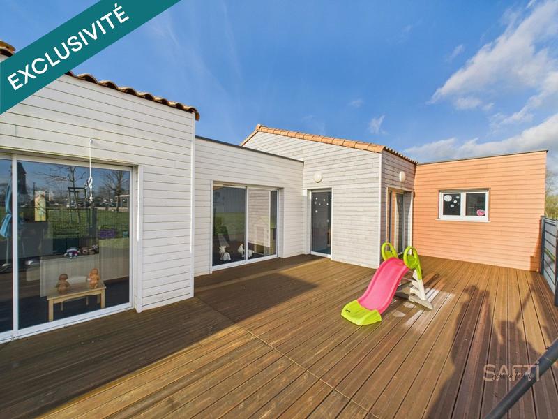 Local commercial - 240 m² - 14 pièces