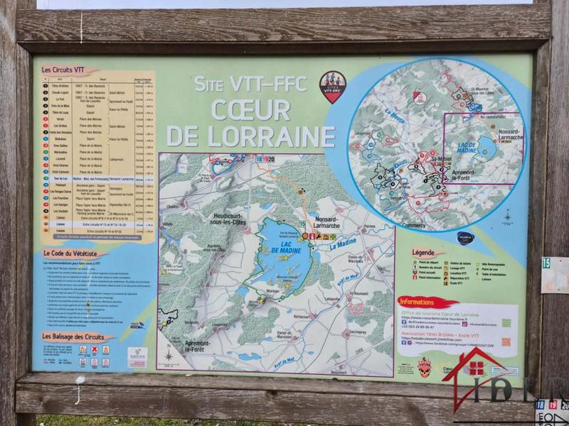 Maison - 225 m² - 7 pièces