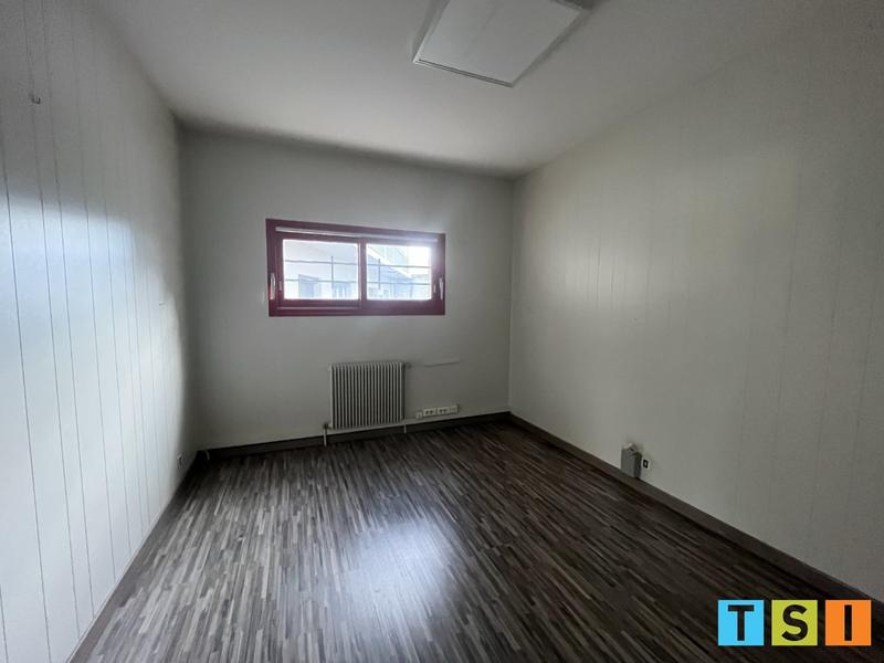 Bureau - 136 m²