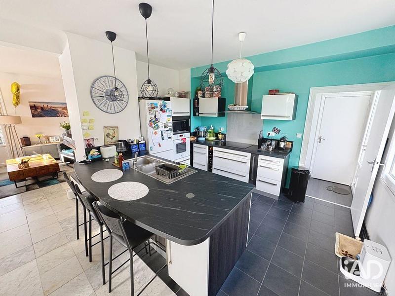 Maison - 148 m² - 6 pièces