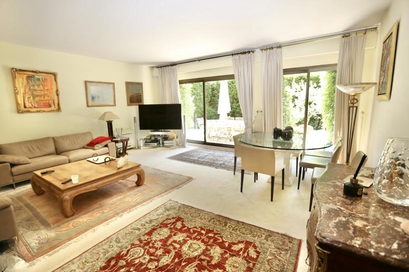 Appartement - 101 m² - 5 pièces