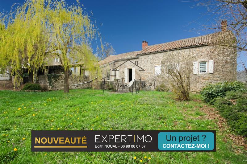 Propriété - 852 m² - 10 pièces