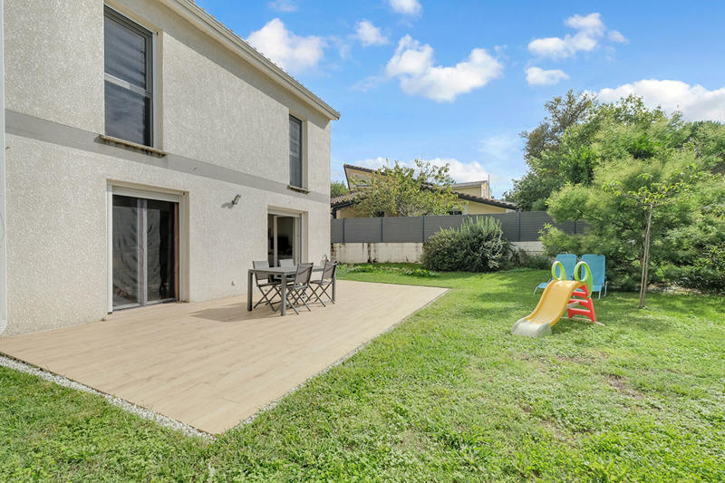 Maison - 114 m² - 4 pièces