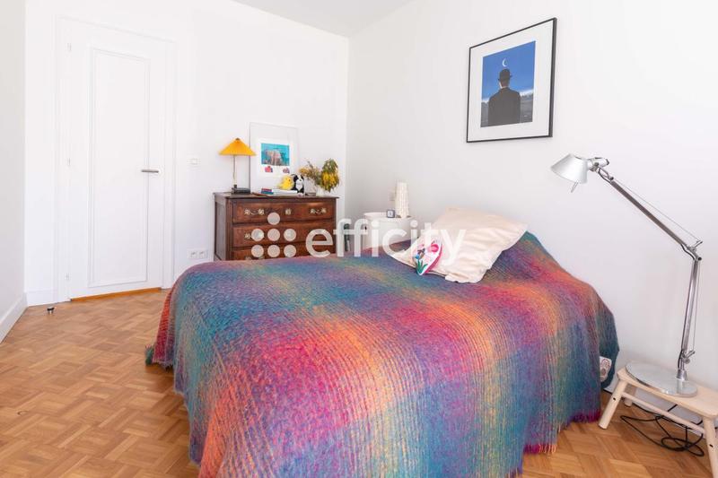 Appartement - 94 m² - 4 pièces