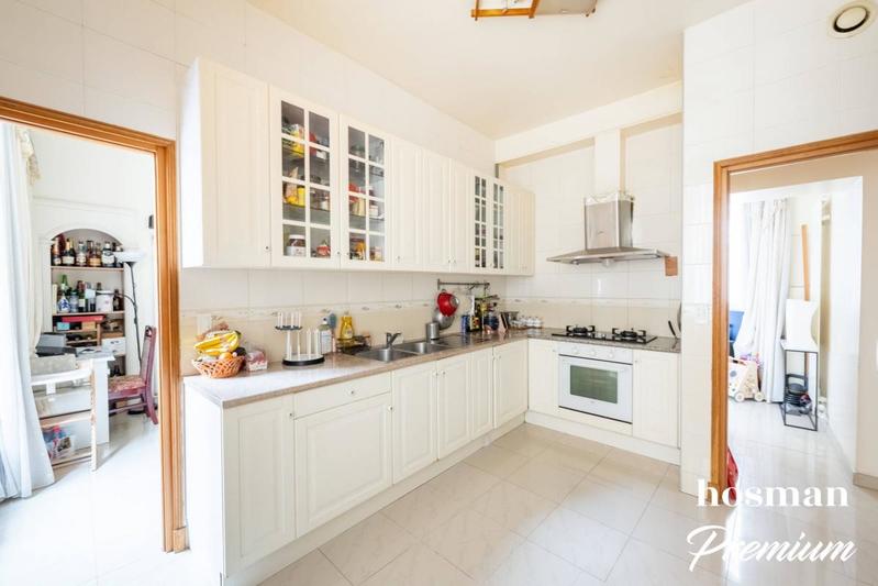 Appartement - 123 m² - 6 pièces