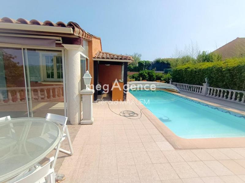 Maison traditionnelle - 108 m² - 4 pièces