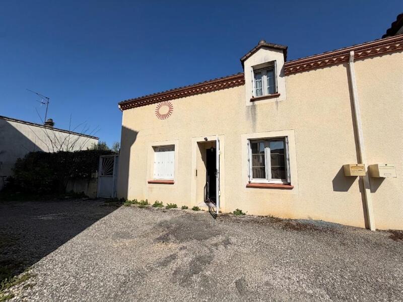 Maison - 95 m² - 4 pièces