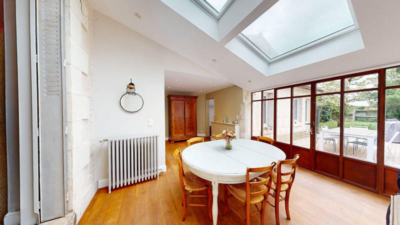 Maison - 167 m² - 6 pièces