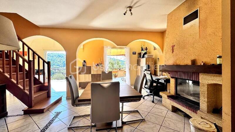 Maison - 119 m² - 4 pièces