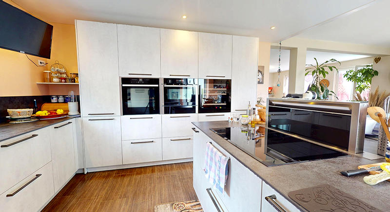 Villa - 200 m² - 6 pièces