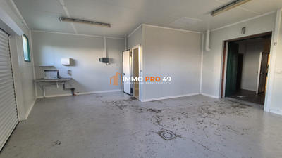 Local d'activités - 400 m²