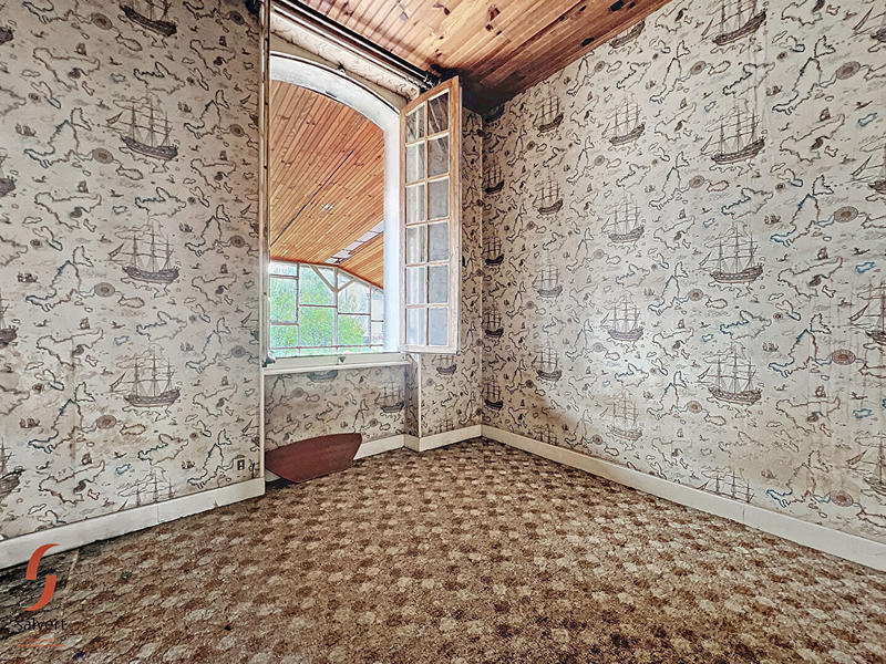 Maison - 95 m² - 5 pièces