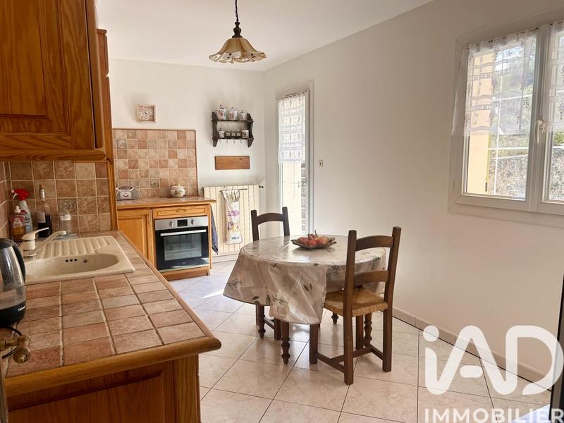 Maison - 90 m² - 3 pièces