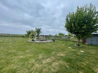 Maison - 103 m² - 4 pièces