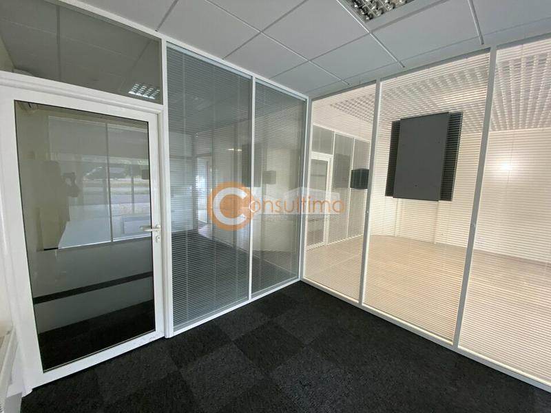 Bureau - 190 m²