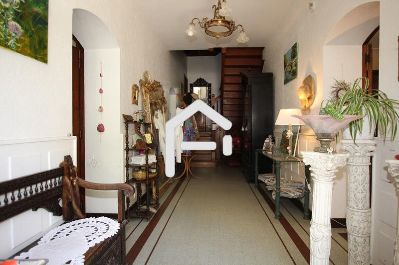 Fermette - 216 m² - 6 pièces