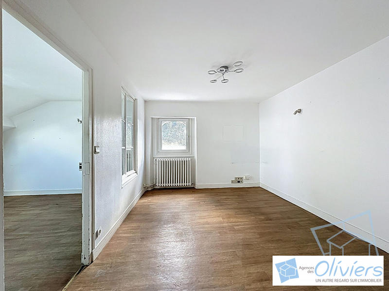 Maison - 175 m² - 8 pièces