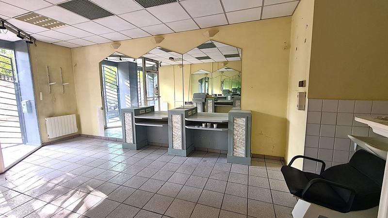 Immeuble - 137 m² - 3 pièces