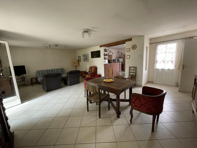 Maison - 177 m² - 7 pièces