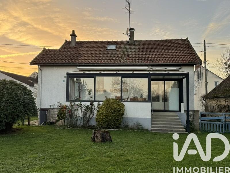 Maison - 96 m² - 4 pièces