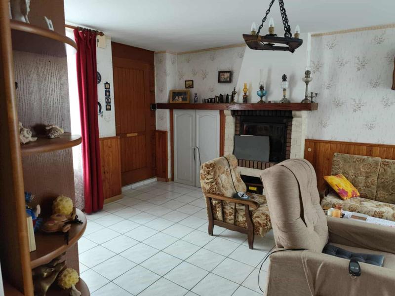 Maison - 270 m² - 6 pièces