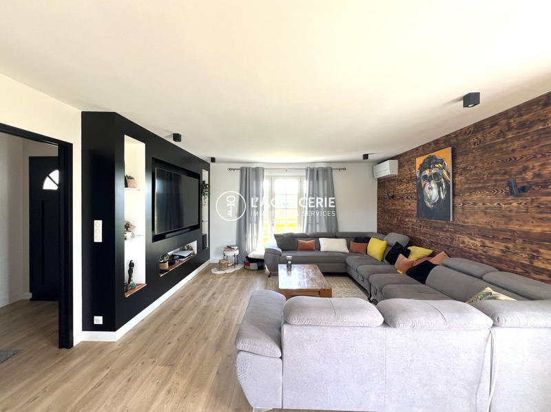 Maison contemporaine - 152 m² - 5 pièces