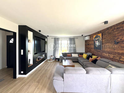Maison contemporaine - 152 m² - 5 pièces