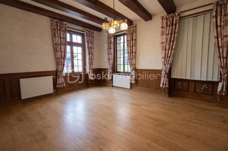 Maison - 309 m² - 17 pièces