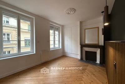 Appartement - 96 m² - 5 pièces