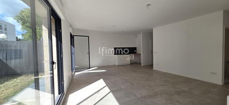 Appartement - 77 m² - 4 pièces