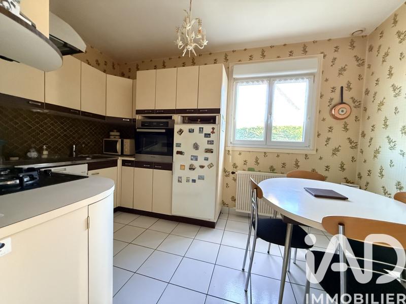 Maison - 90 m² - 6 pièces