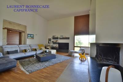 Maison - 257 m² - 7 pièces