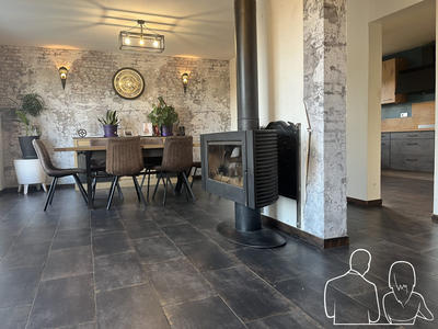 Maison traditionnelle - 156 m² - 5 pièces